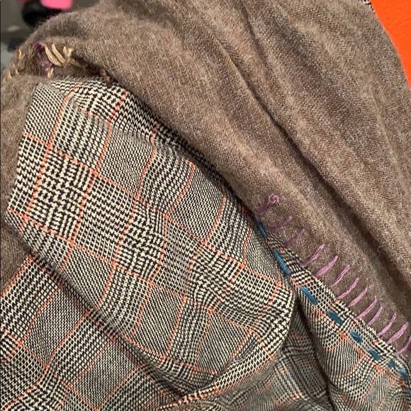 Cardigan - Picture 4 of 4